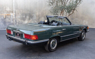 Mercedes-Benz-300-Series-1972-Green-Other-Color-0-4