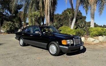 Mercedes-Benz-300-Series-1989-Black-101588-1