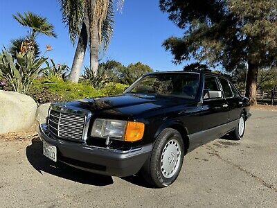 Mercedes-Benz-300-Series-1989-Black-101588-13