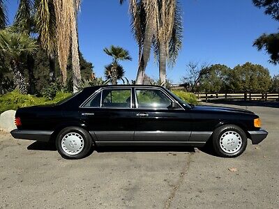 Mercedes-Benz-300-Series-1989-Black-101588-3