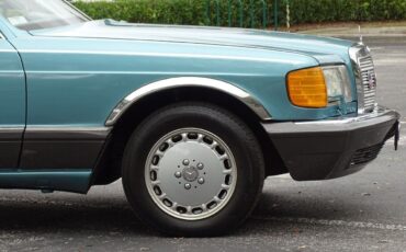 Mercedes-Benz-300-Series-1991-Blue-Tan-378791-10