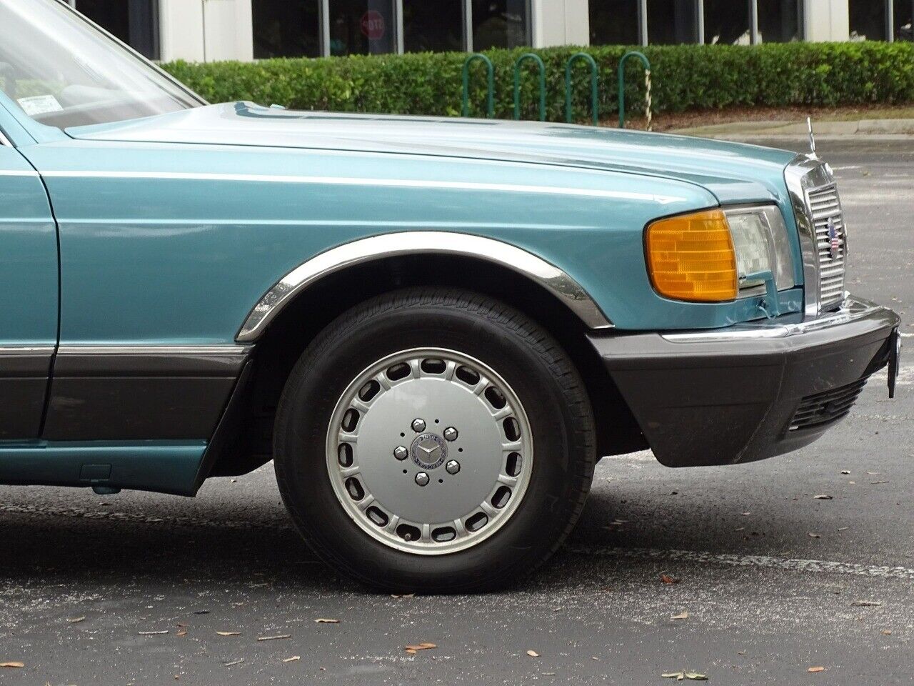 Mercedes-Benz-300-Series-1991-Blue-Tan-378791-10