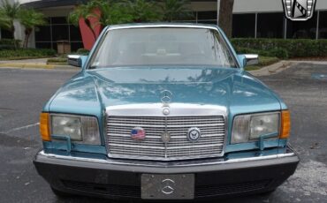 Mercedes-Benz-300-Series-1991-Blue-Tan-378791-2