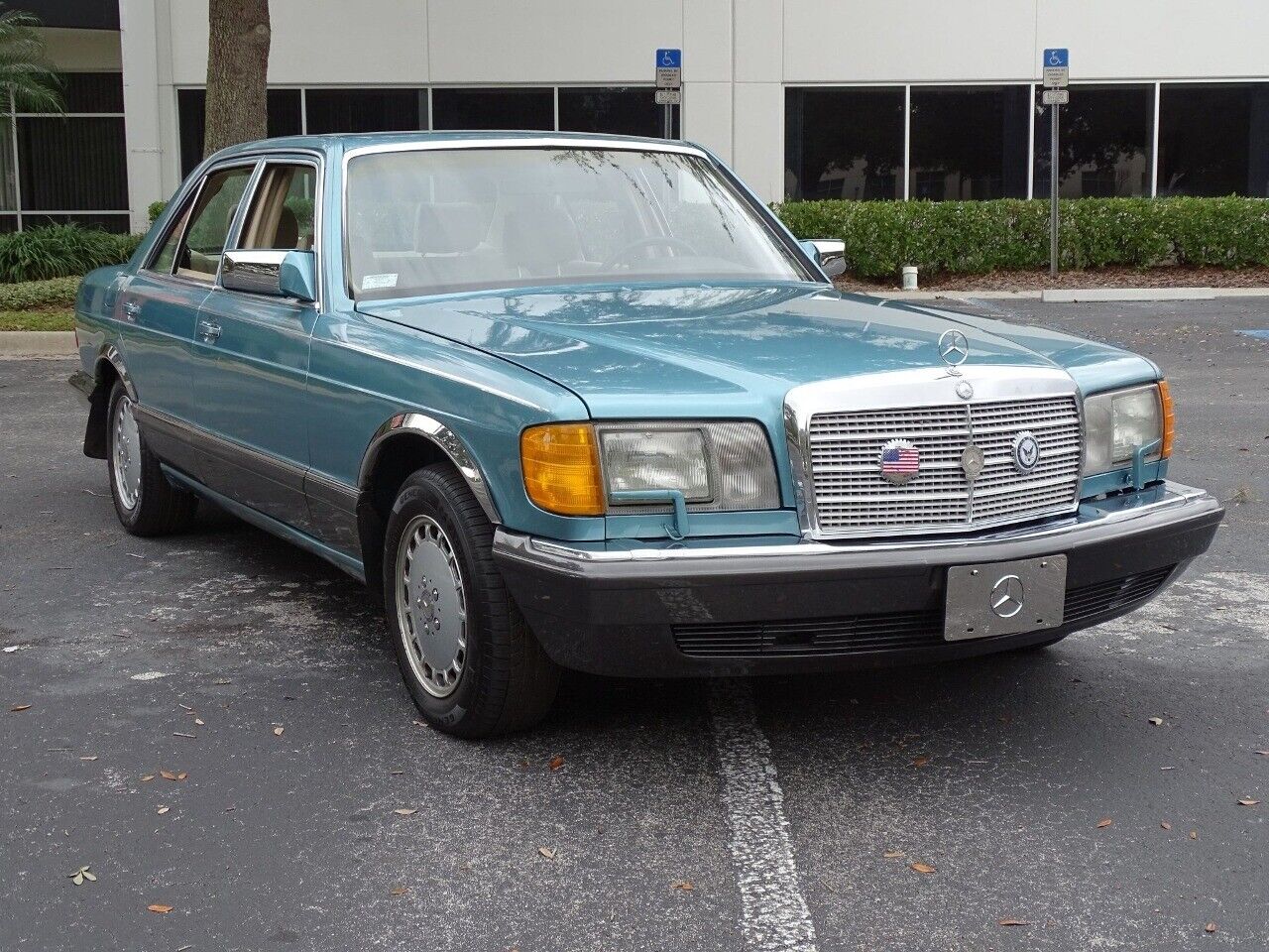 Mercedes-Benz-300-Series-1991-Blue-Tan-378791-9