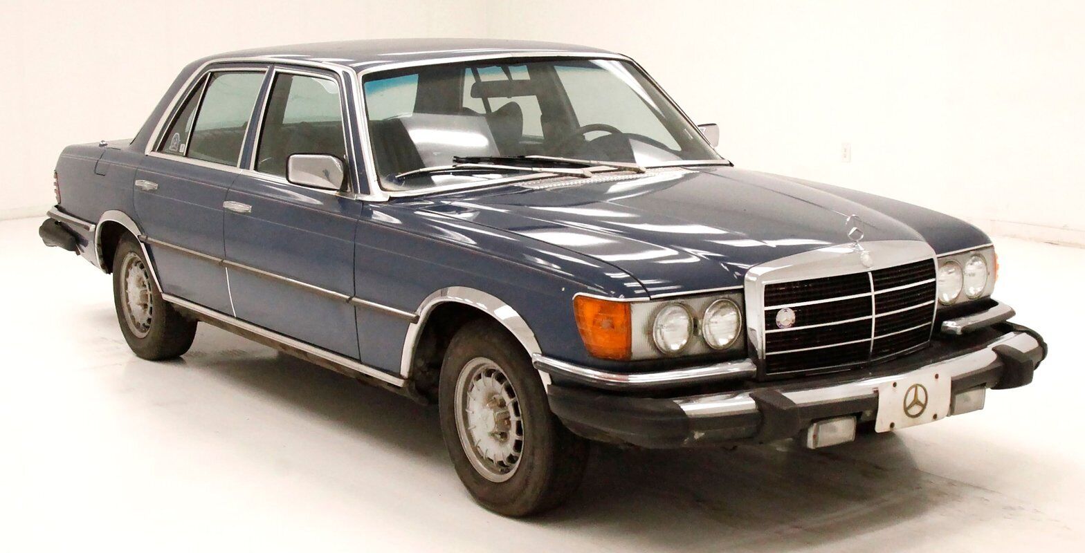 Mercedes-Benz-300-Series-Berline-1980-Blue-Blue-426388-5