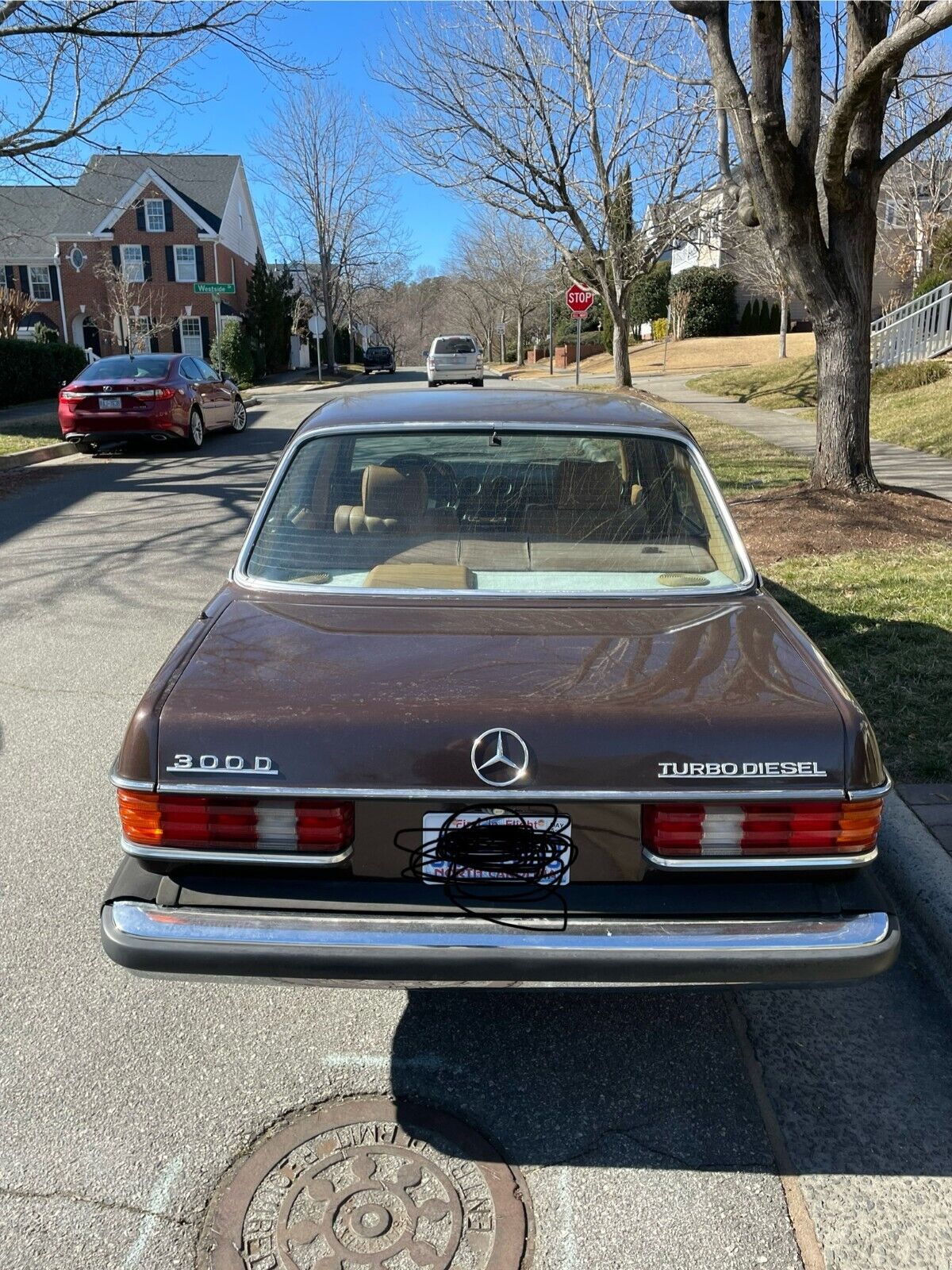 Mercedes-Benz-300-Series-Berline-1984-Brown-Tan-590774-7