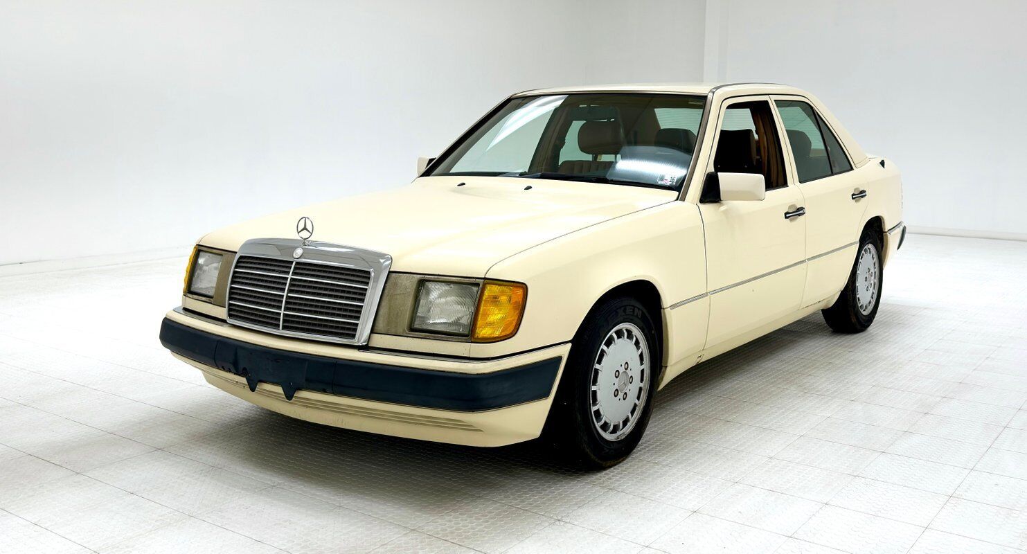 Mercedes-Benz 300-Series Berline 1993 à vendre