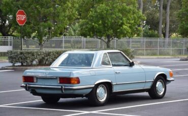 Mercedes-Benz-300-Series-Cabriolet-1972-Blue-Black-112139-24