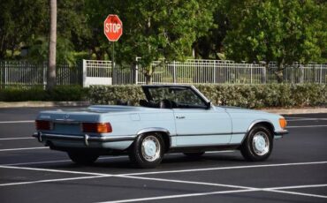 Mercedes-Benz-300-Series-Cabriolet-1972-Blue-Black-112139-3