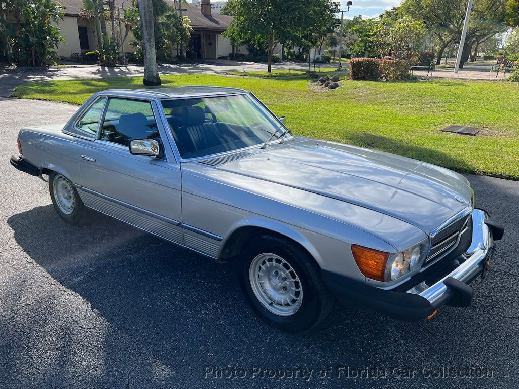 Mercedes-Benz-300-Series-Cabriolet-1985-Silver-Blue-158313-1