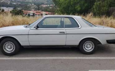 Mercedes-Benz 300-Series Coupe 1978