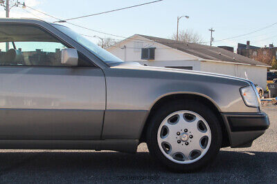 Mercedes-Benz-300-Series-Coupe-1990-Gold-Tan-159578-10