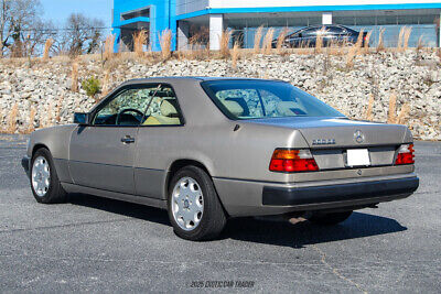 Mercedes-Benz-300-Series-Coupe-1990-Gold-Tan-159578-5