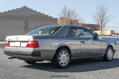 Mercedes-Benz-300-Series-Coupe-1990-Gold-Tan-159578-7