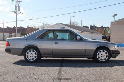 Mercedes-Benz-300-Series-Coupe-1990-Gold-Tan-159578-8