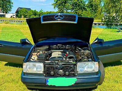 Mercedes-Benz-300-Series-Coupe-1992-Black-Black-364629-13