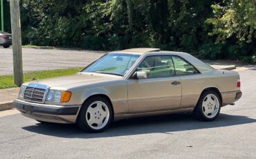 Mercedes-Benz-300CE-Coupe-1993-114263-1