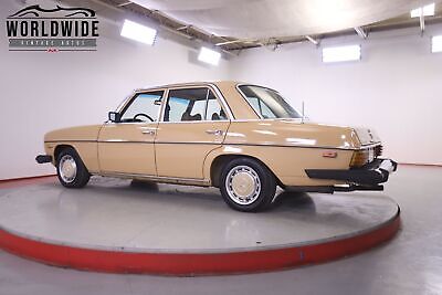 Mercedes-Benz-300D-1975-Other-Other-3808-4