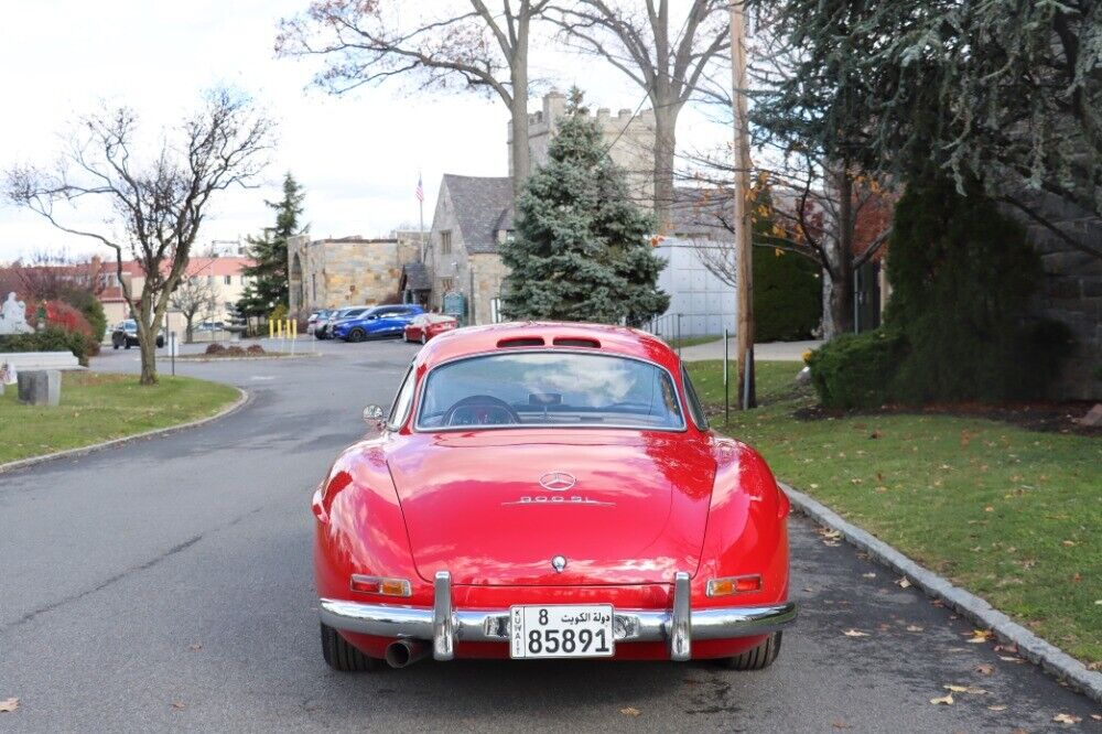 Mercedes-Benz-300SL-Gullwing-Recreation-1989-Red-Tan-0-6