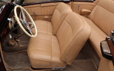 Mercedes-Benz-320-Cabriolet-1938-Burgundy-Tan-0-5