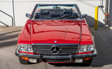 Mercedes-Benz-400-Series-1972-Red-Other-Color-0-1