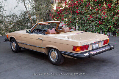 Mercedes-Benz-400-Series-1976-Red-Other-Color-0-6