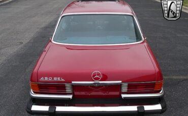 Mercedes-Benz-400-Series-1977-Red-Blue-247385-5