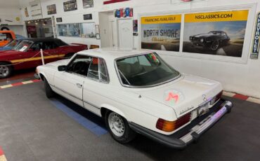 Mercedes-Benz-400-Series-1977-White-Shale-188293-2