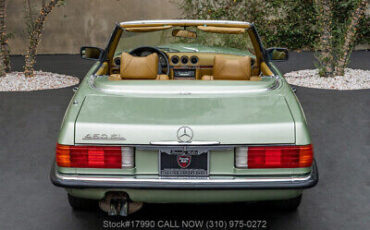 Mercedes-Benz-400-Series-1979-Green-Other-Color-0-5