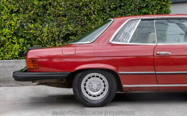 Mercedes-Benz-400-Series-1979-Red-Other-Color-0-10