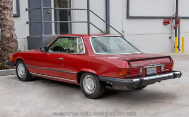 Mercedes-Benz-400-Series-1979-Red-Other-Color-0-6