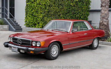 Mercedes-Benz-400-Series-1979-Red-Other-Color-0-7