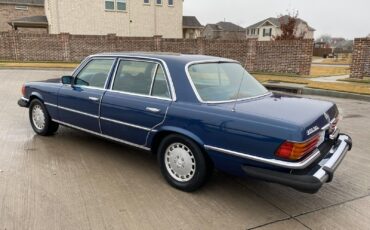 Mercedes-Benz-400-Series-Berline-1979-Blue-220641-24