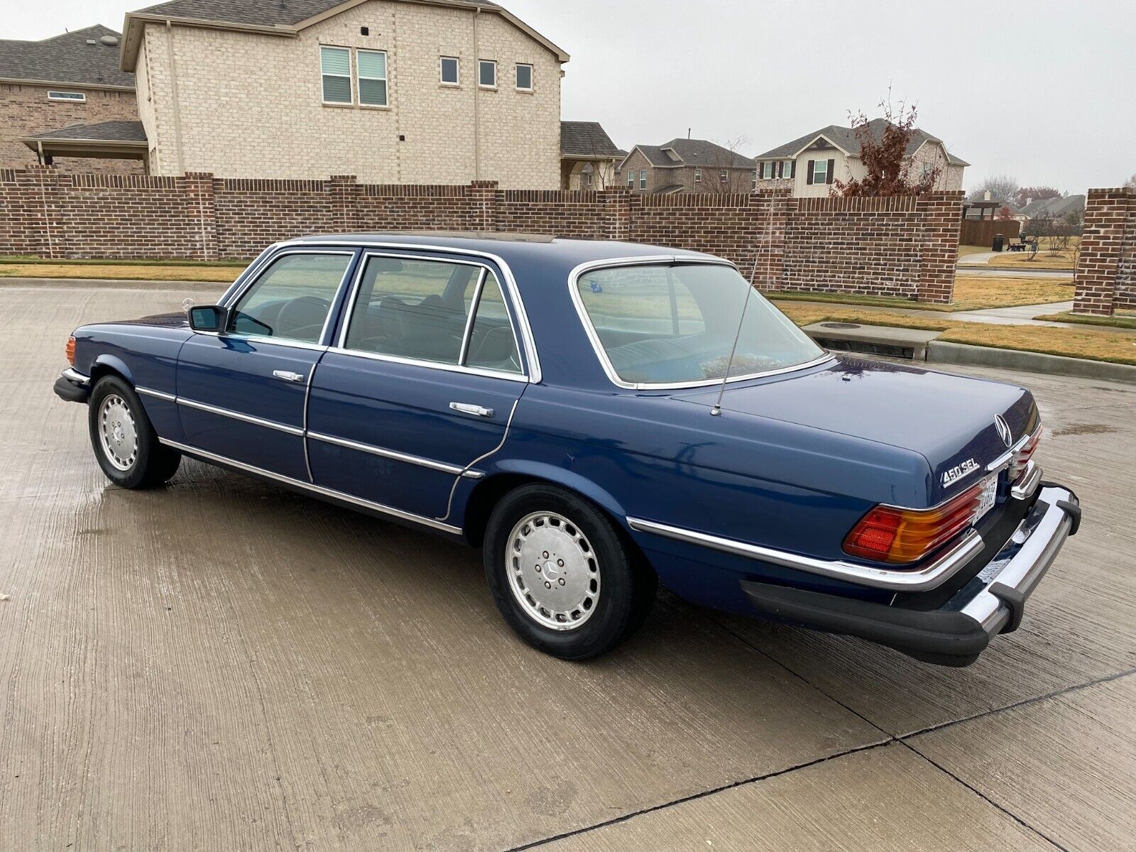 Mercedes-Benz-400-Series-Berline-1979-Blue-220641-24