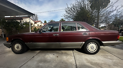 Mercedes-Benz-400-Series-Berline-1986-Burgundy-Tan-240710-2