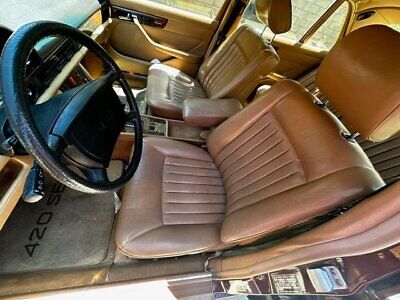 Mercedes-Benz-400-Series-Berline-1986-Burgundy-Tan-240710-8