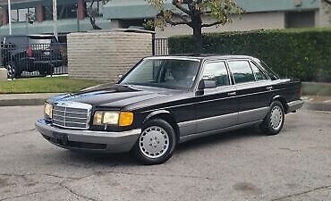 Mercedes-Benz-400-Series-Berline-1988-Black-Gray-42416-1