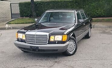 Mercedes-Benz-400-Series-Berline-1988-Black-Gray-42416-2