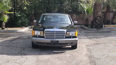 Mercedes-Benz-400-Series-Berline-1988-Black-Gray-42416-3