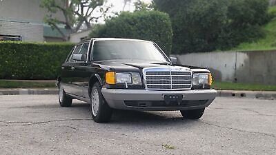 Mercedes-Benz-400-Series-Berline-1988-Black-Gray-42416-4