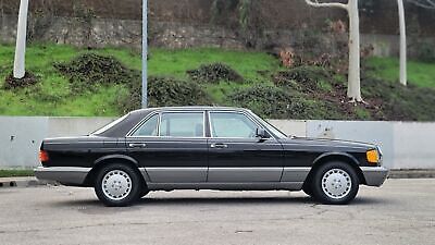 Mercedes-Benz-400-Series-Berline-1988-Black-Gray-42416-6