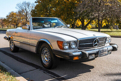 Mercedes-Benz-400-Series-Cabriolet-1977-White-Black-168981-11