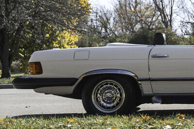 Mercedes-Benz-400-Series-Cabriolet-1977-White-Black-168981-9