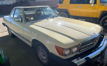 Mercedes-Benz-400-Series-Cabriolet-1978-White-Brown-0-10