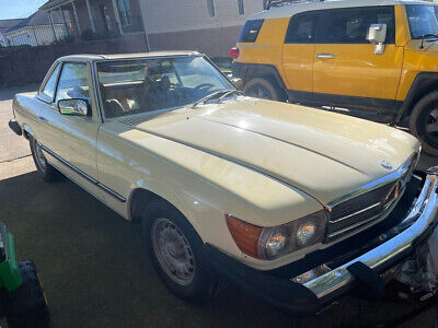 Mercedes-Benz-400-Series-Cabriolet-1978-White-Brown-0-10