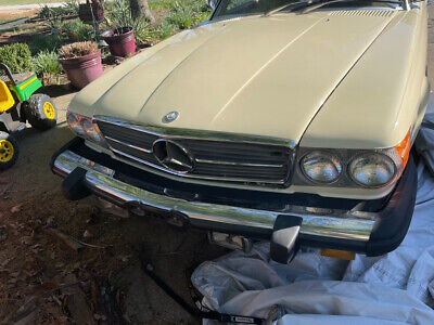 Mercedes-Benz-400-Series-Cabriolet-1978-White-Brown-0-7