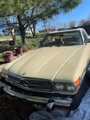 Mercedes-Benz-400-Series-Cabriolet-1978-White-Brown-0-8