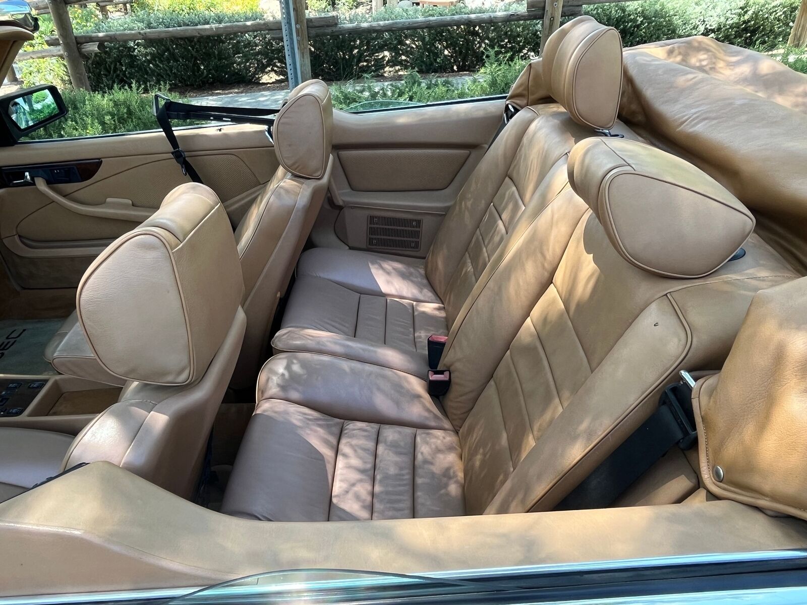 Mercedes-Benz-500-Series-1986-Blue-Tan-49463-18