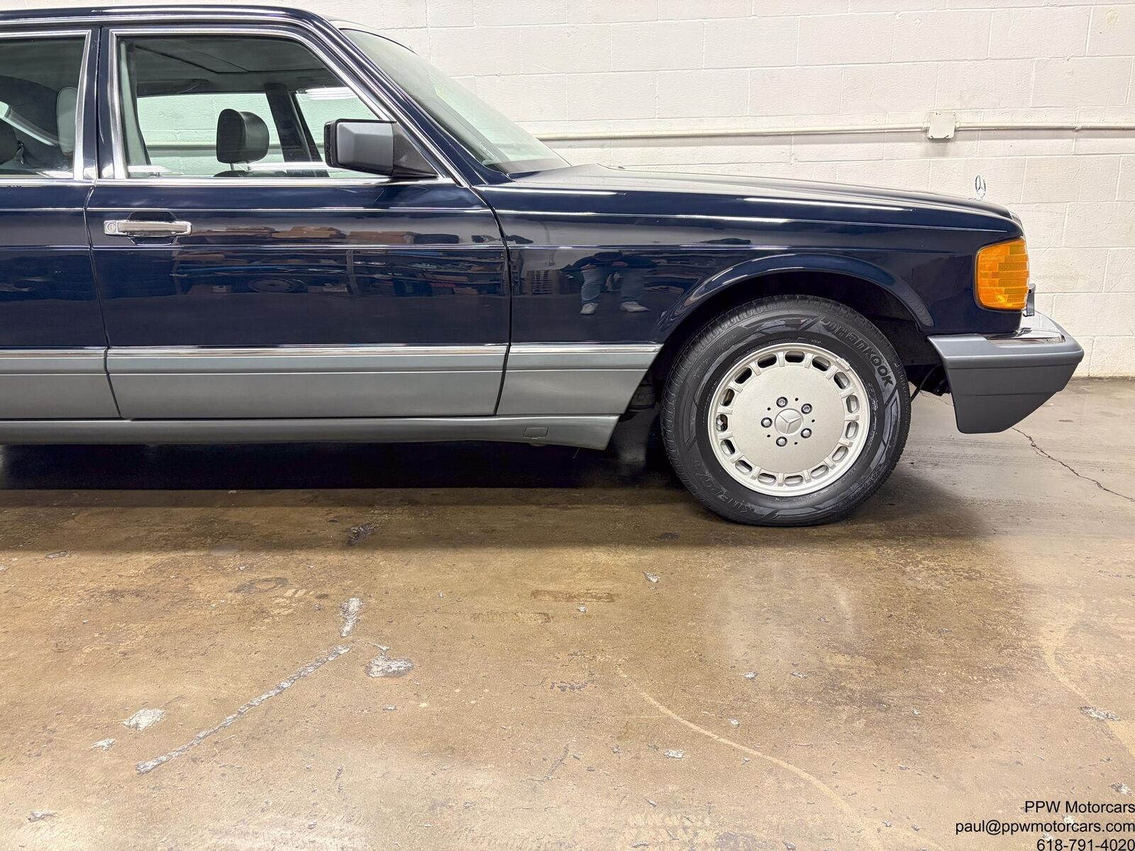 Mercedes-Benz-500-Series-1987-Blue-Gray-67377-16