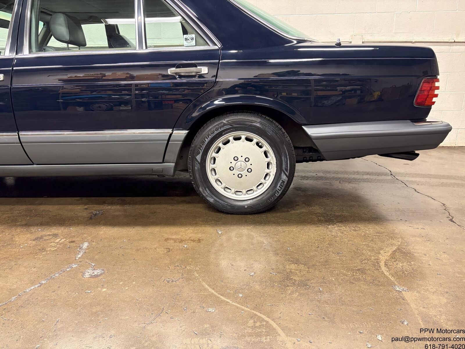 Mercedes-Benz-500-Series-1987-Blue-Gray-67377-6